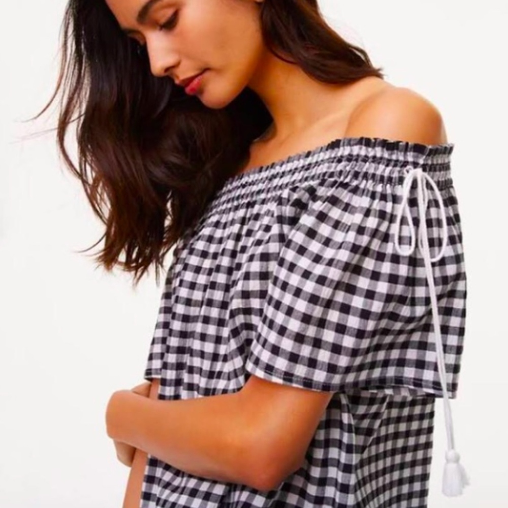 Loft Checkered off shoulder top Sz M